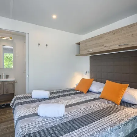 Mobile Homes Premium Relax Park Umag By Camp4You Karigador Esterno foto